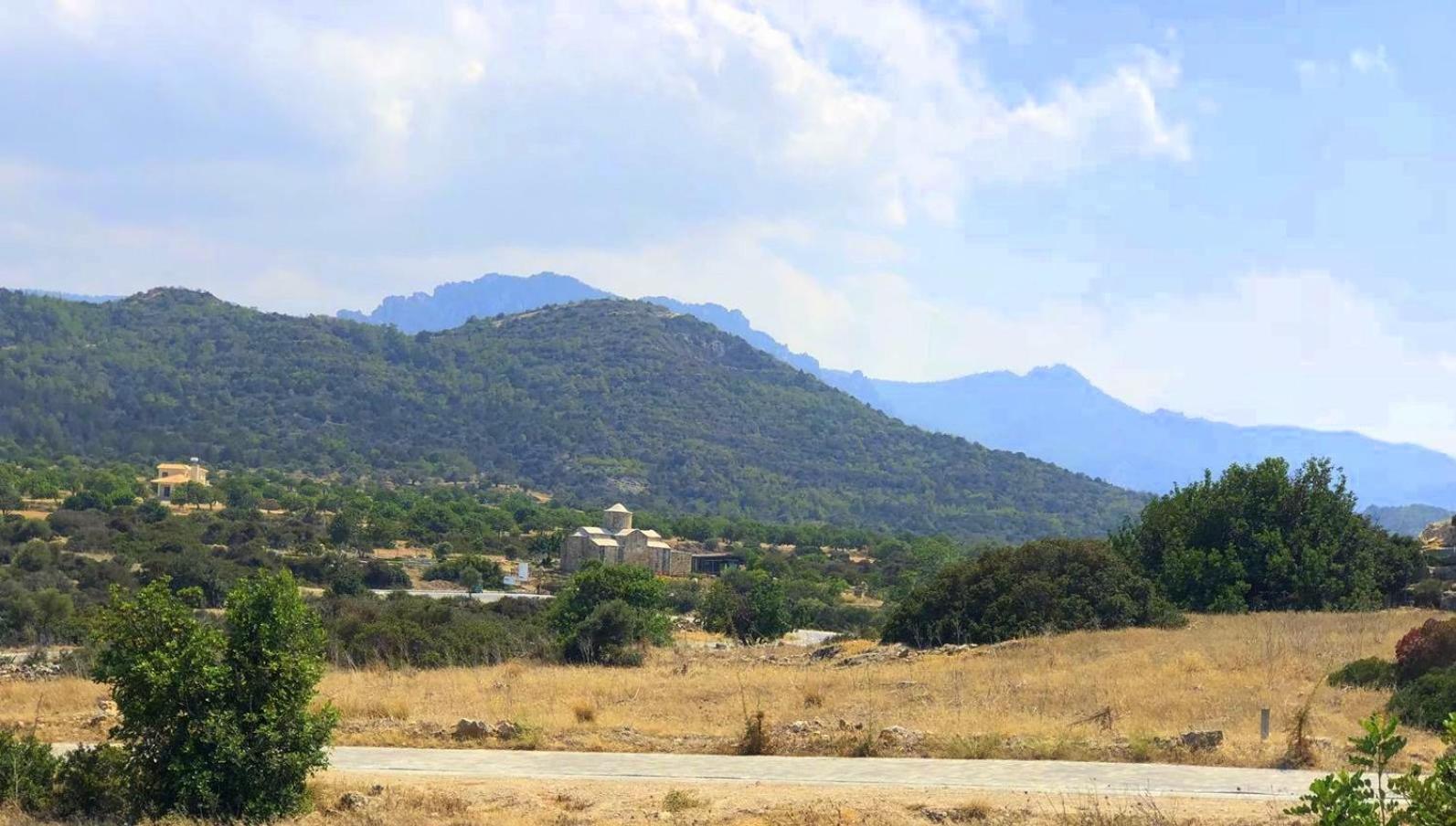 Zambak Holiday Village & Restaurant Superb Seafront Location ! Agios Georgios  Kültér fotó