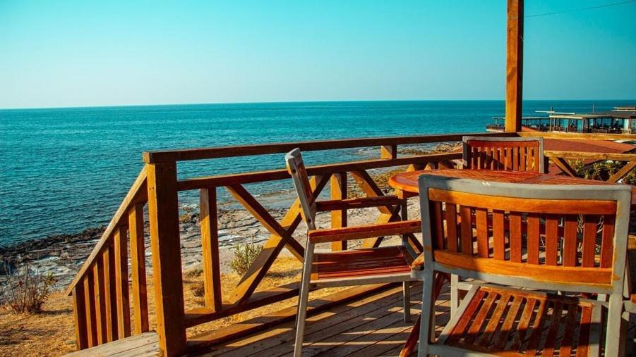 Zambak Holiday Village & Restaurant Superb Seafront Location ! Agios Georgios  Kültér fotó